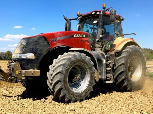 Case IH Magnum 250, Magnum 280, Magnum 310, Magnum 340 Powershift ...